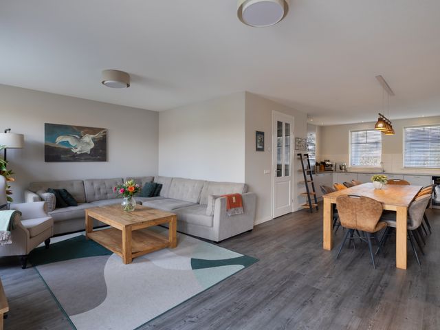 Vennendal 57, Lelystad