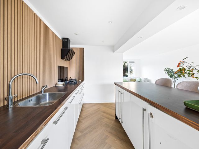 Graaf Adolflaan 2, Leidschendam