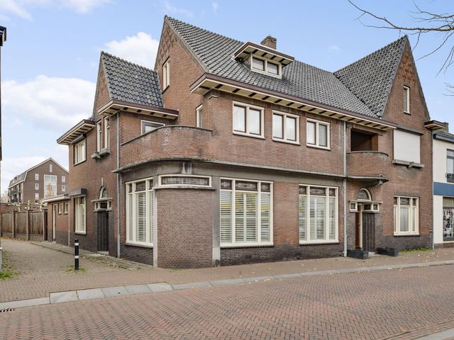 Kerkstraat 15, Nederweert