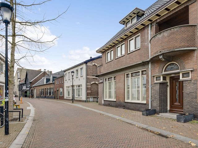 Kerkstraat 15, Nederweert