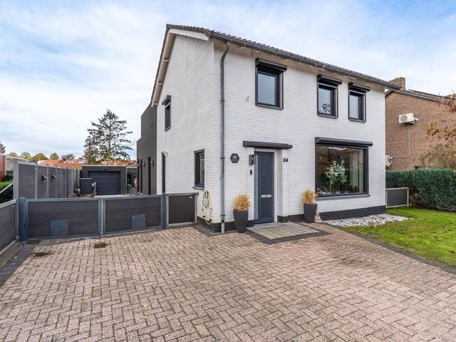 Albionstraat 24, Leunen