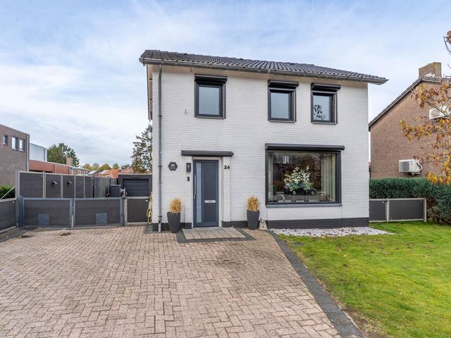 Albionstraat 24, Leunen