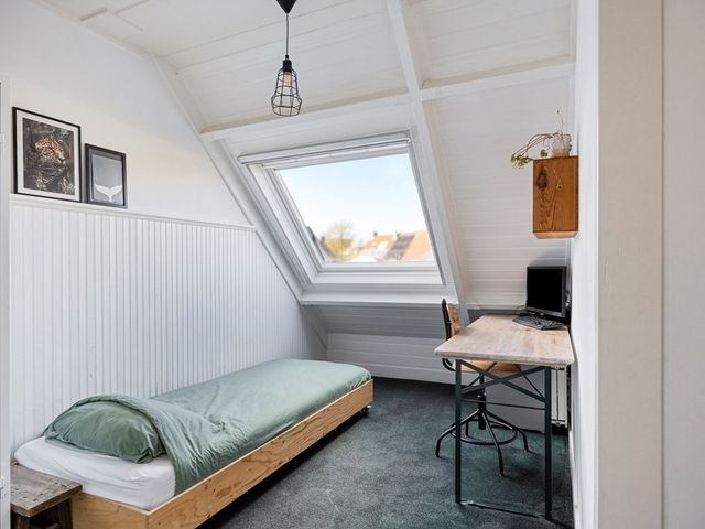 Klompenmaker 19, Oud-Beijerland