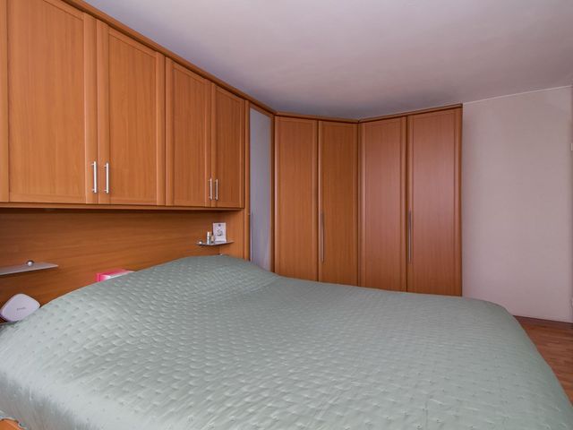 Van Anrooyplein 8, Bunschoten-Spakenburg