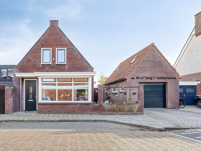 Lindenstraat 2, Bunschoten-Spakenburg