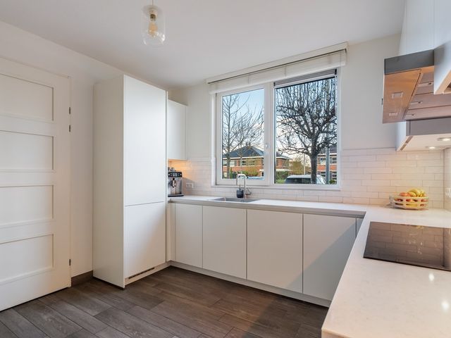 Westmaasstraat 27, Den Haag