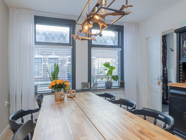 van der Veldstraat 5, Lisse