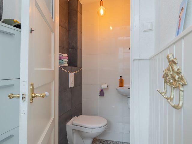 van der Veldstraat 5, Lisse