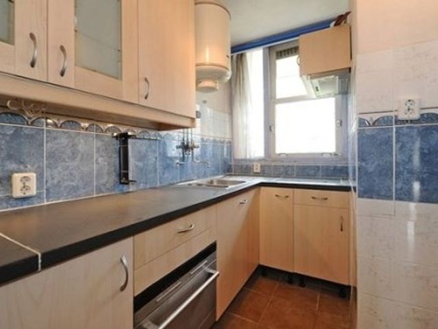 Isabellaland , Den Haag