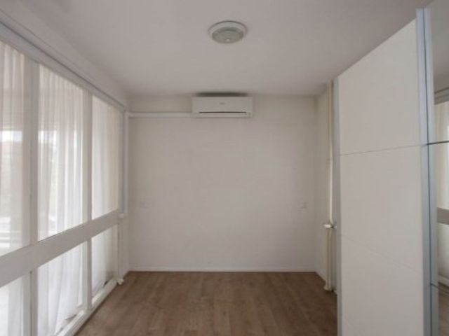 Hart Nibbrigkade , Den Haag