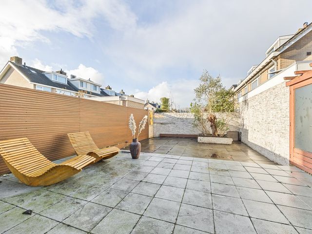 Graaf Adolflaan 2, Leidschendam