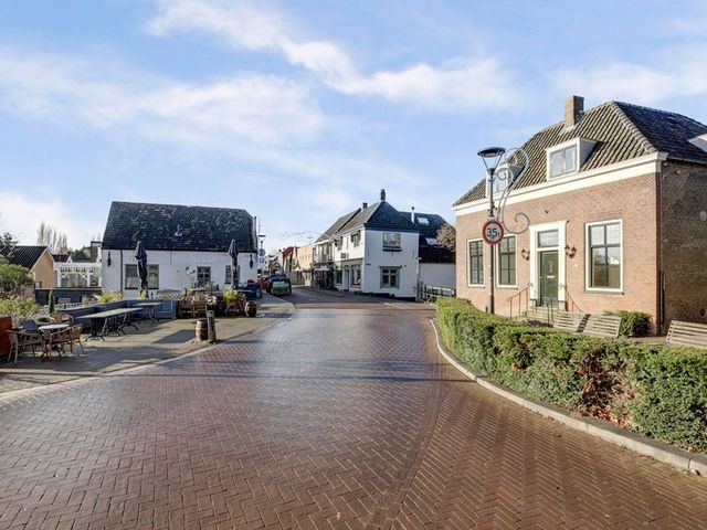 Boompjesstraat 4, Strijen