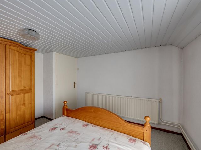 Elzenstraat 12, St. Willebrord