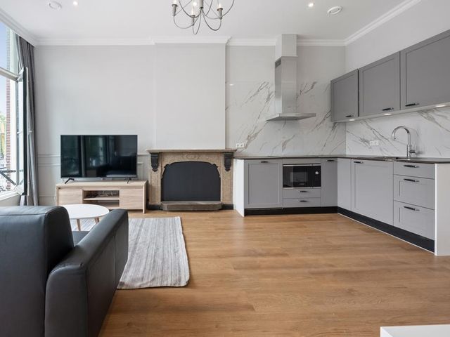 Nieuwmarkt 24 1, Amsterdam