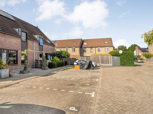 De Snikke 12, Hoogeveen