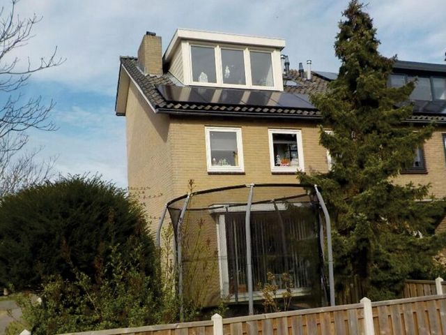 Ardealaan 16, Hillegom