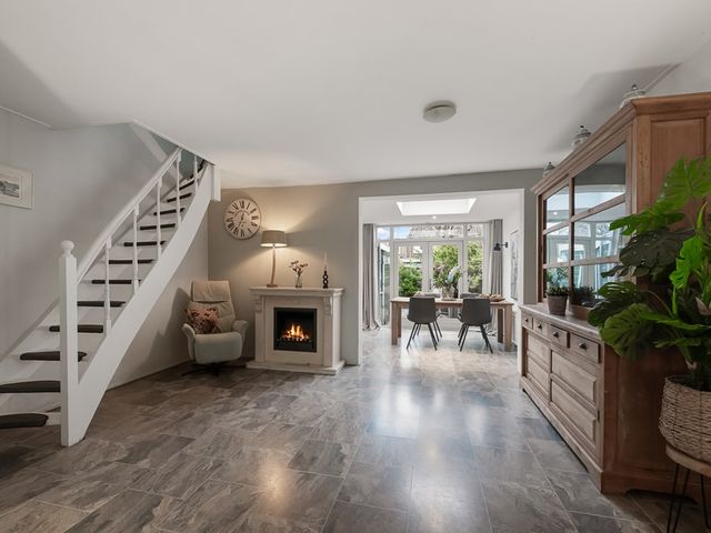 Agavestraat 11, Krommenie