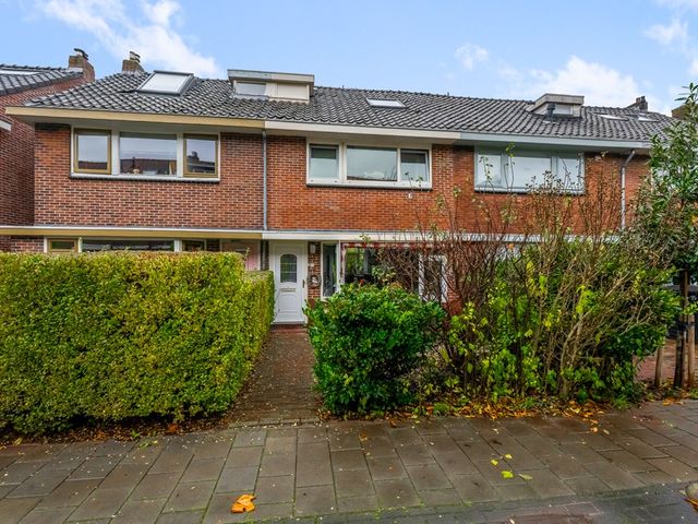 Agavestraat 11, Krommenie