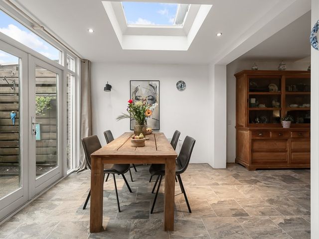 Agavestraat 11, Krommenie