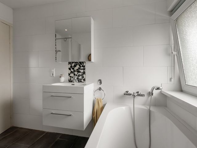 Agavestraat 11, Krommenie