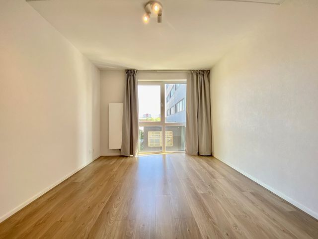 Laakweg 22H, 's-Gravenhage