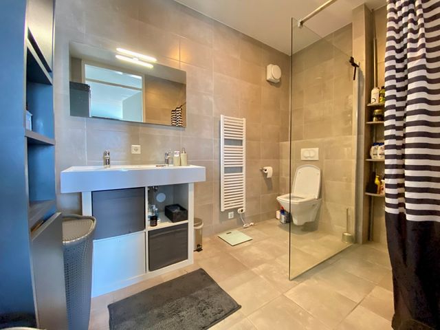 Laakweg 28J, 's-Gravenhage