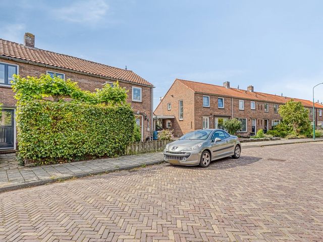 Prins Bernhardstraat 22, Rhenen
