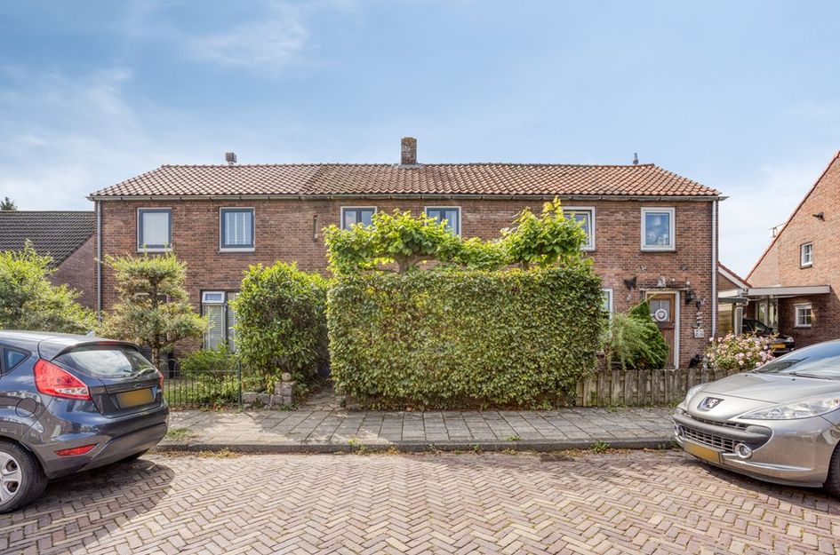 Prins Bernhardstraat 22