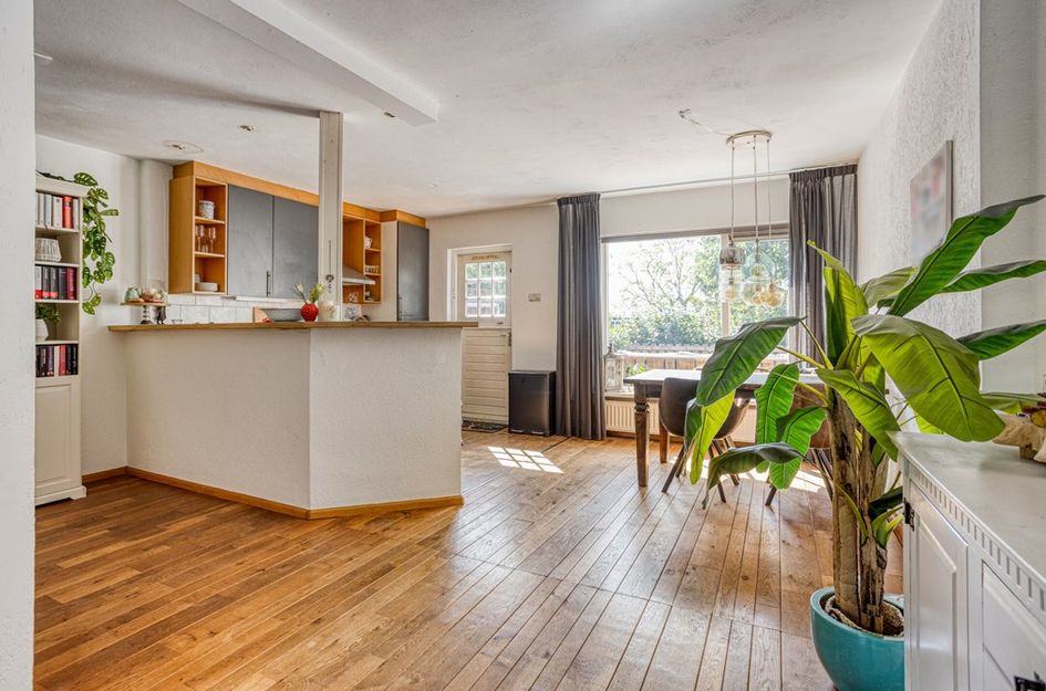 Prins Bernhardstraat 22