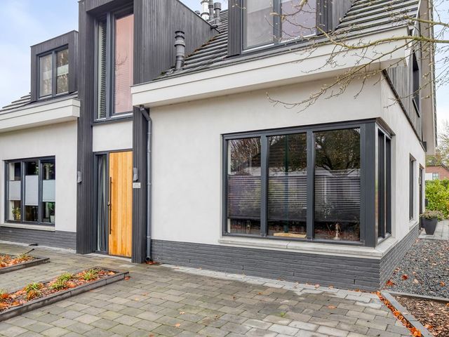 Munnikenweg 145, Veenendaal