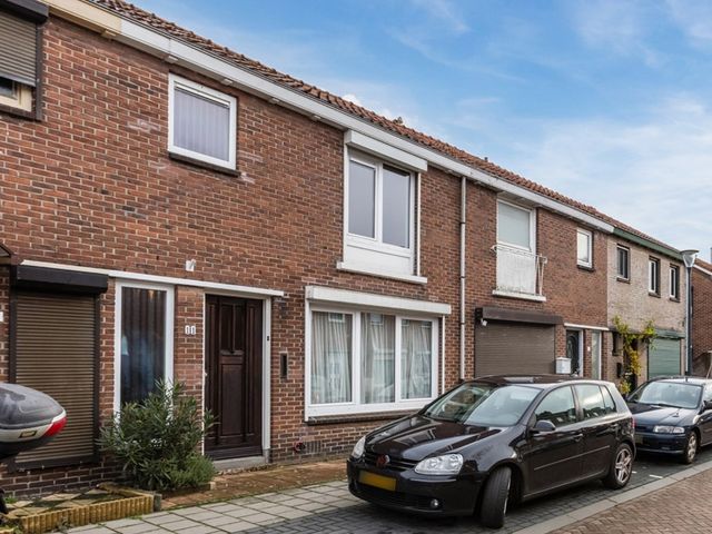 Ratelaarstraat 11, Bergen op Zoom