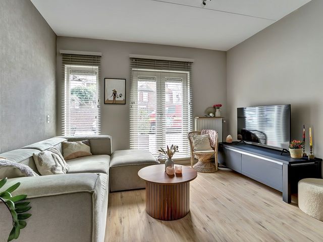 Gardiaanhof 52, Tilburg