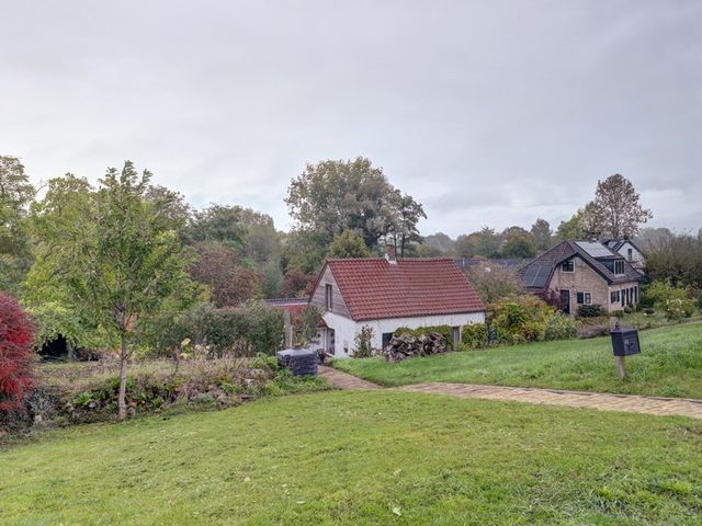 Ophemertsedijk 44, Tiel