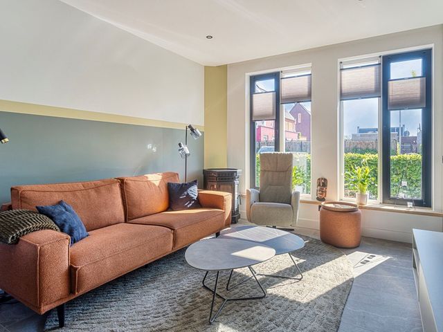 Herman de Ruijterstraat 12, Poederoijen