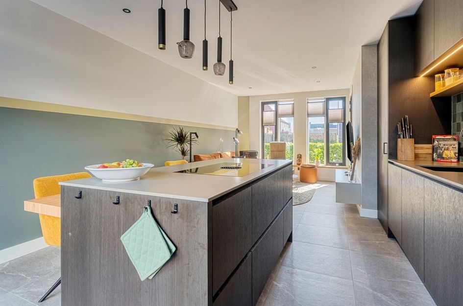 Herman de Ruijterstraat 12