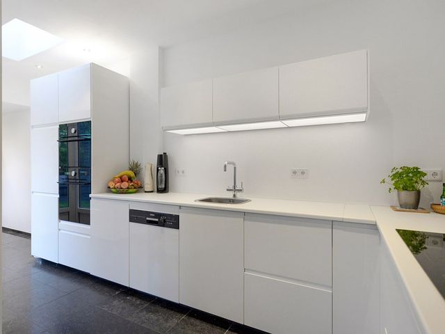 Zwanenlaan 12, 's-Gravenhage