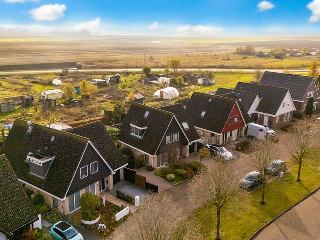 Hilsondusstraat 42, Strijen