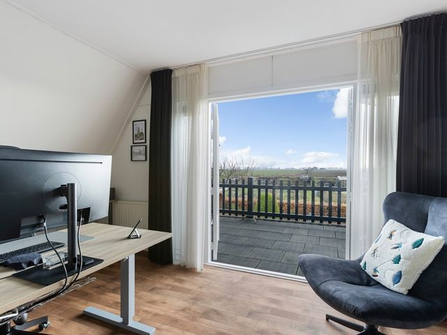 Hilsondusstraat 42, Strijen