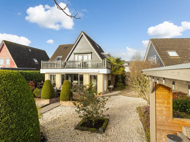 Hilsondusstraat 42, Strijen