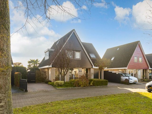 Hilsondusstraat 42, Strijen