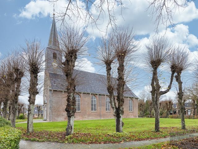 J.P. van der Bildtstraat 2, Vrouwenparochie