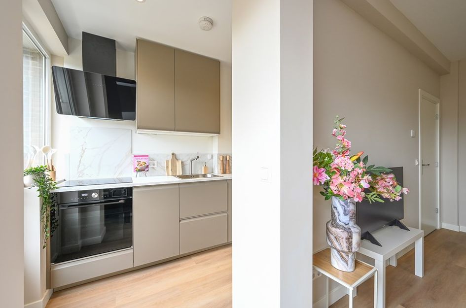 Admiraal de Ruyterweg 37D