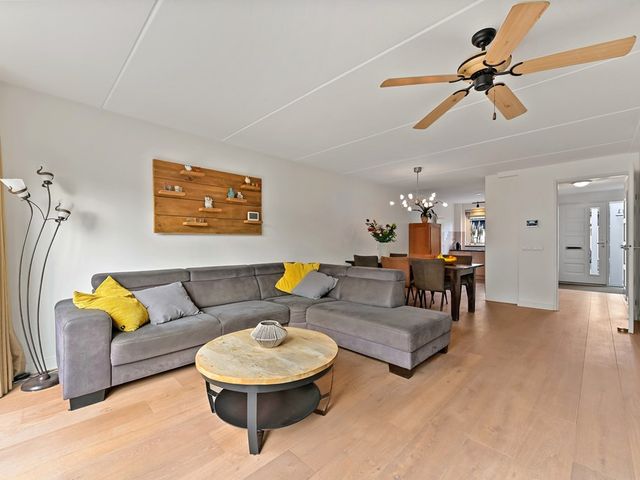 Hondsdraf 21, Maasland