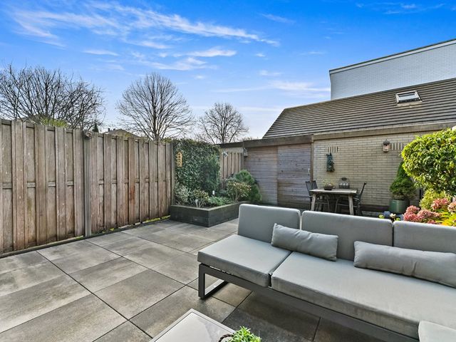 Hondsdraf 21, Maasland