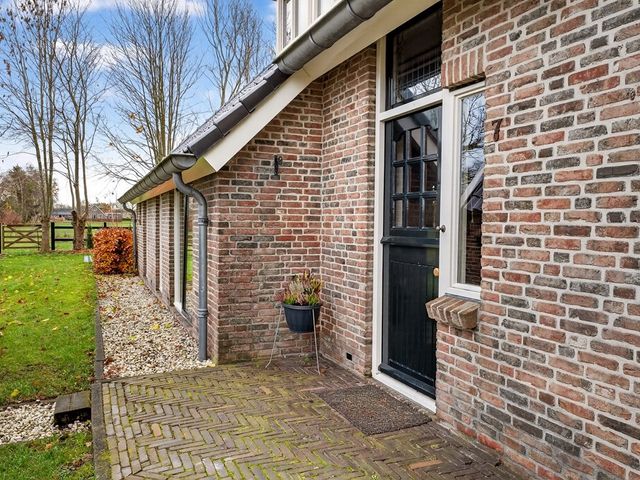 Schoolpad 7, Noordscheschut