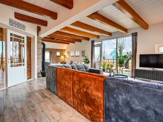 Schoolpad 7, Noordscheschut