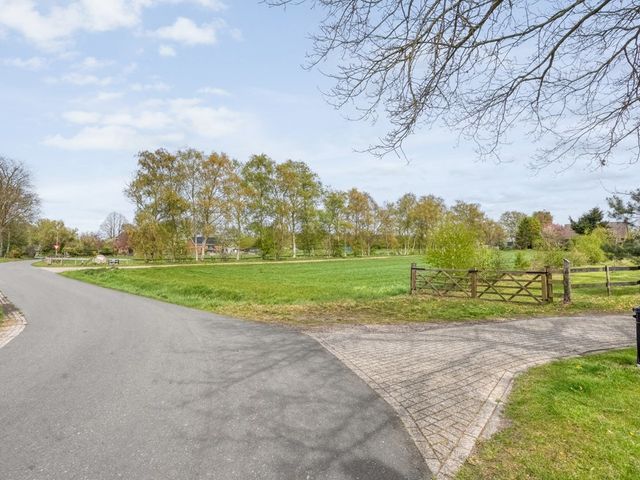 Schoolpad 7, Noordscheschut
