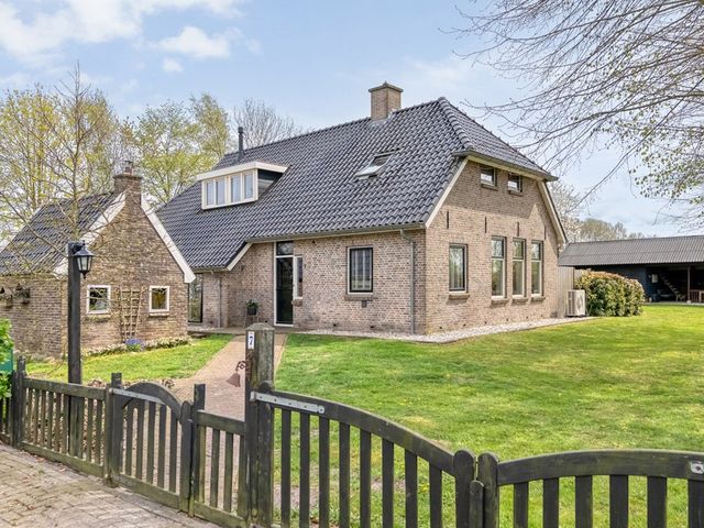 Schoolpad 7, Noordscheschut