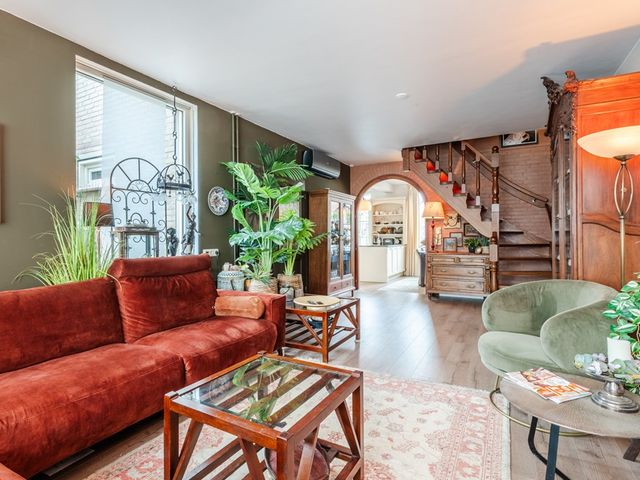 Constantijnlaan 11, Posterholt