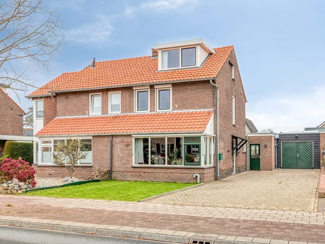 Buurtlaan oost 137, Veenendaal